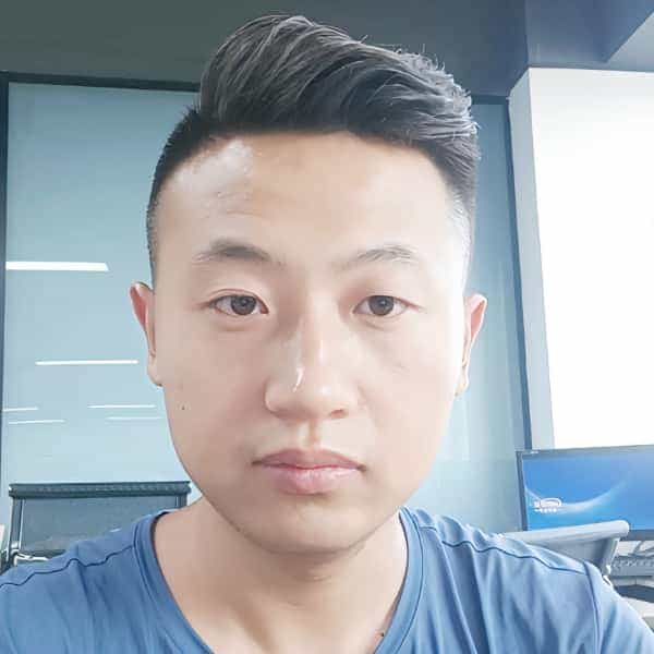 摩域娱乐官方响应式多终端网页版面配置管理图片
